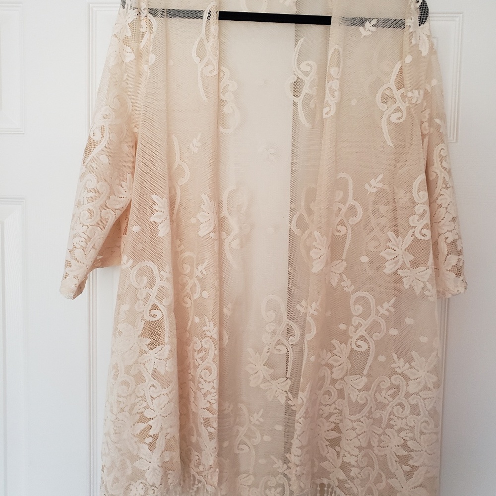 Ivory Lace Kimono - Plus Sized